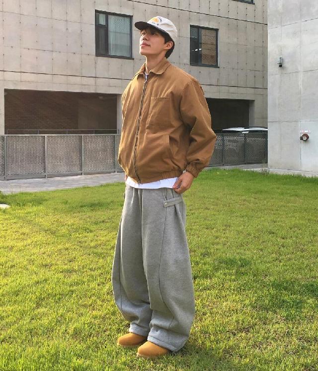 트레이닝/조거팬츠 코디