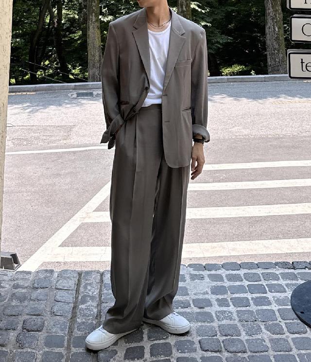 수트 코디