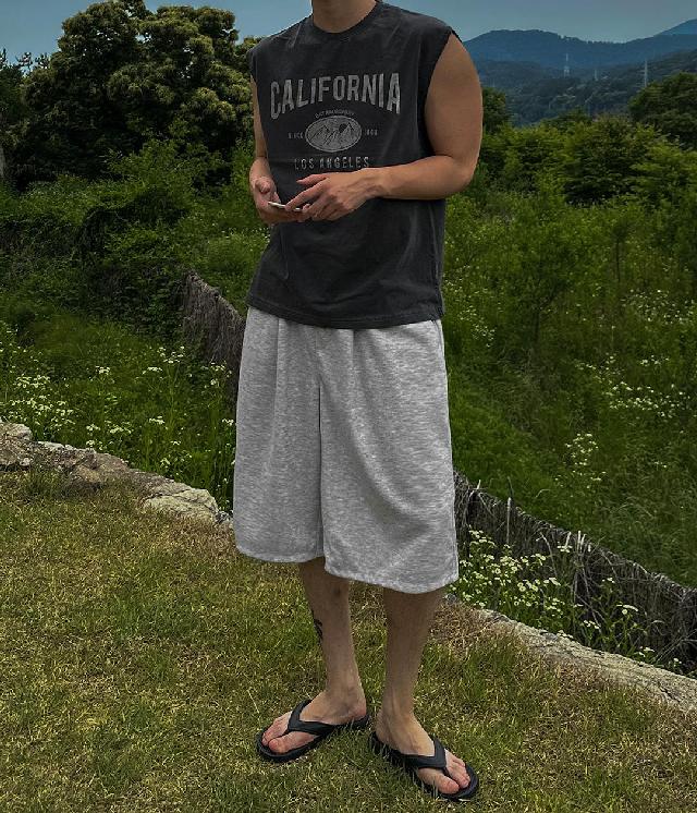 민소매 코디