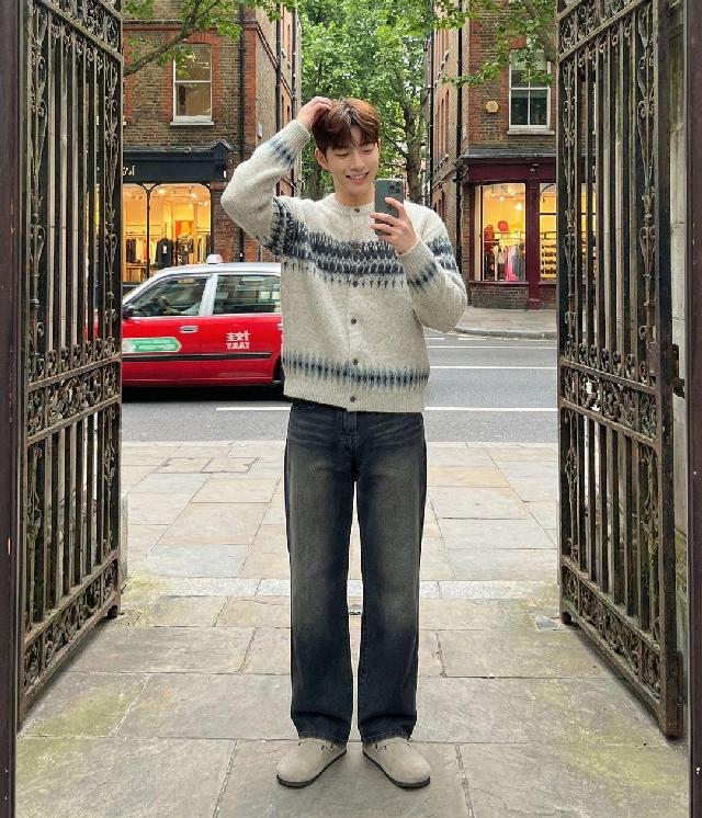 니트/스웨터 코디