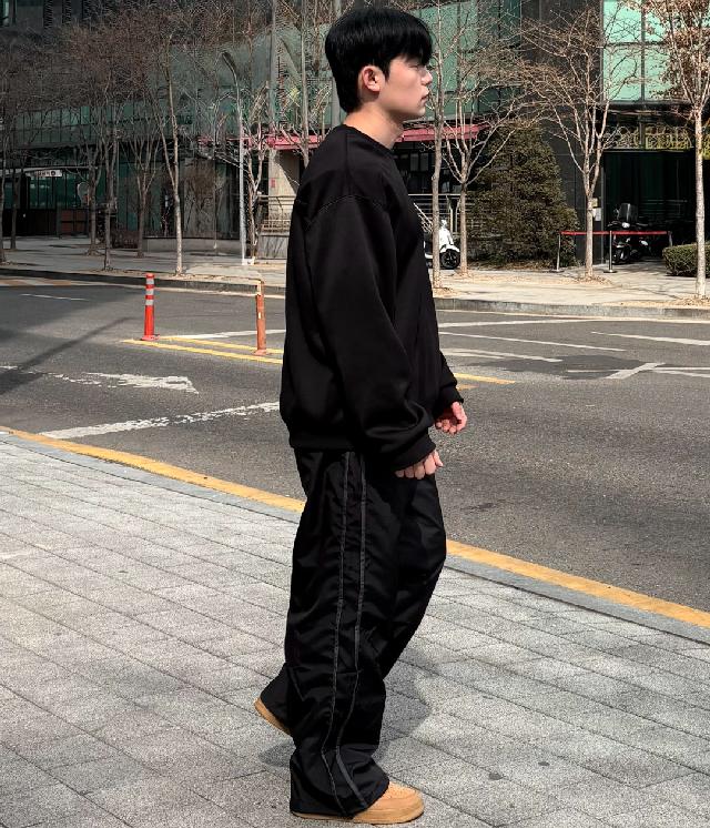 맨투맨 코디