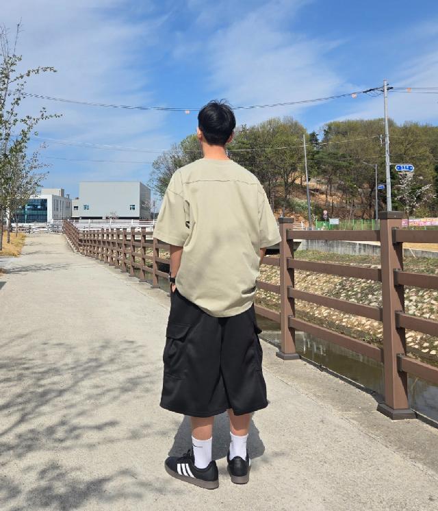 반소매 티셔츠 코디