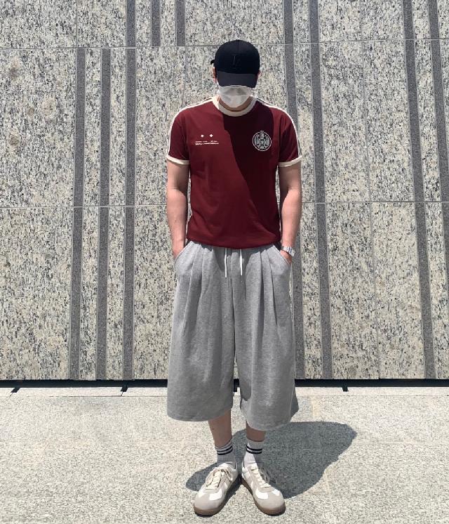 반소매 티셔츠 코디