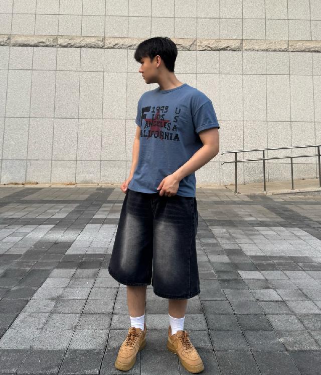 반소매 티셔츠 코디