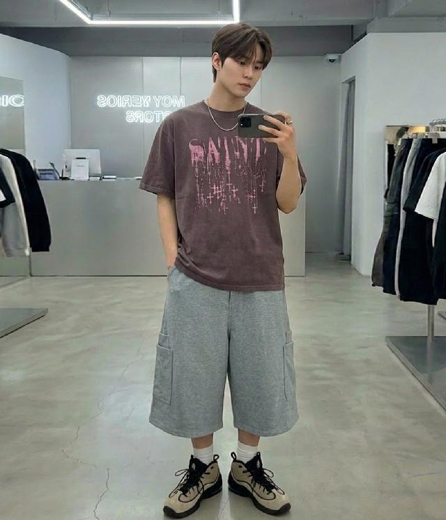 반소매 티셔츠 코디