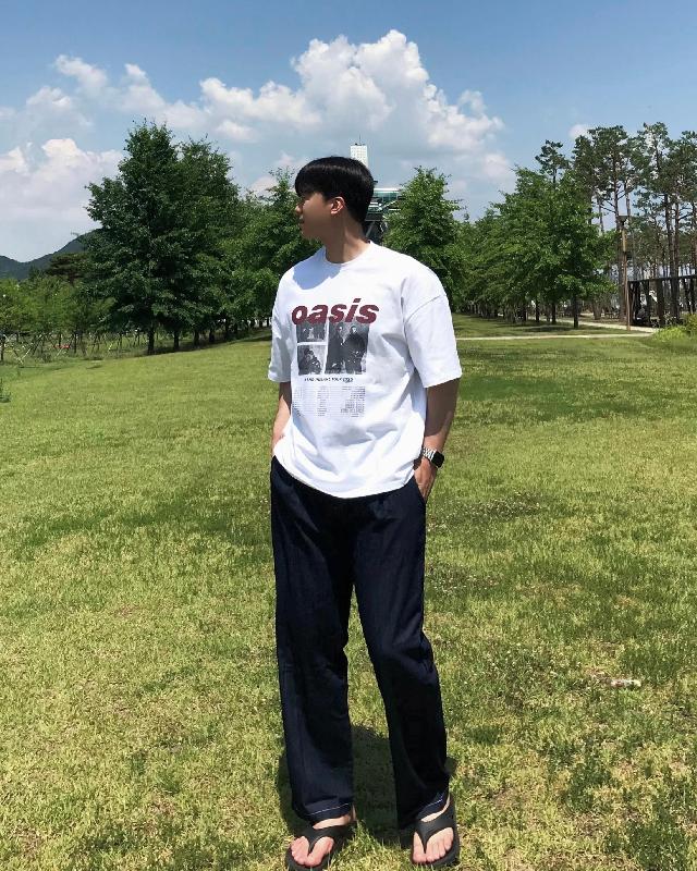 반소매 티셔츠 코디