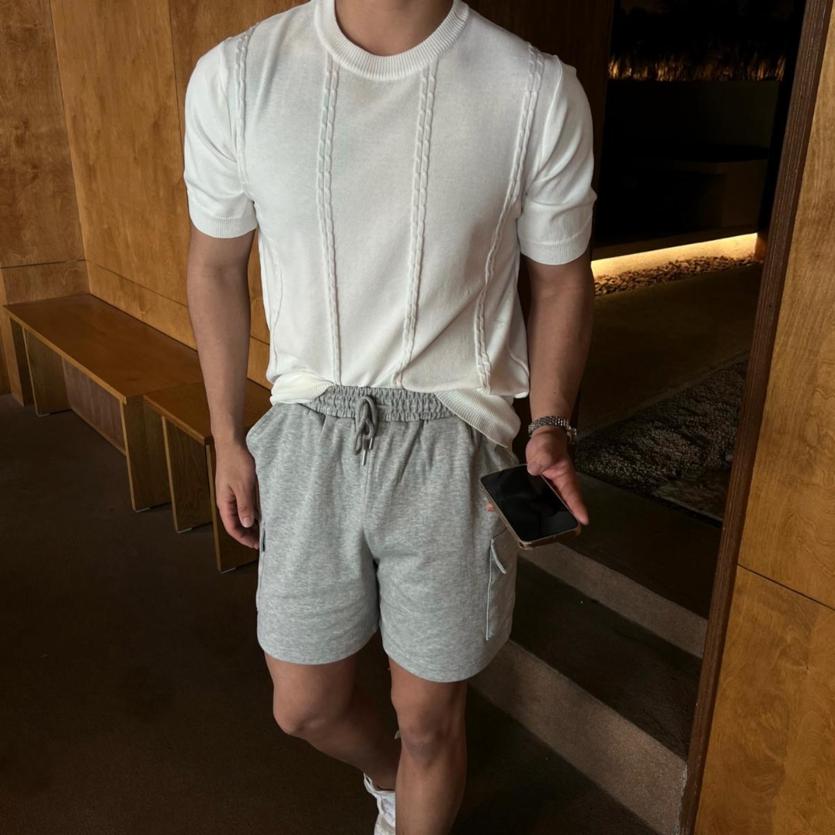 e771f237-6676-4582-a0e7-77c66879d645_1713225723484