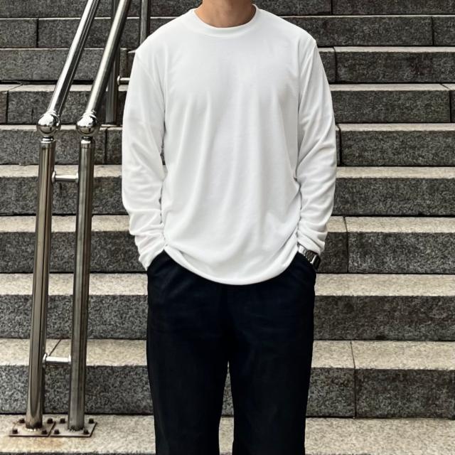 구김없는 포시즌 긴팔티 어깨넓어보이는 긴팔니트