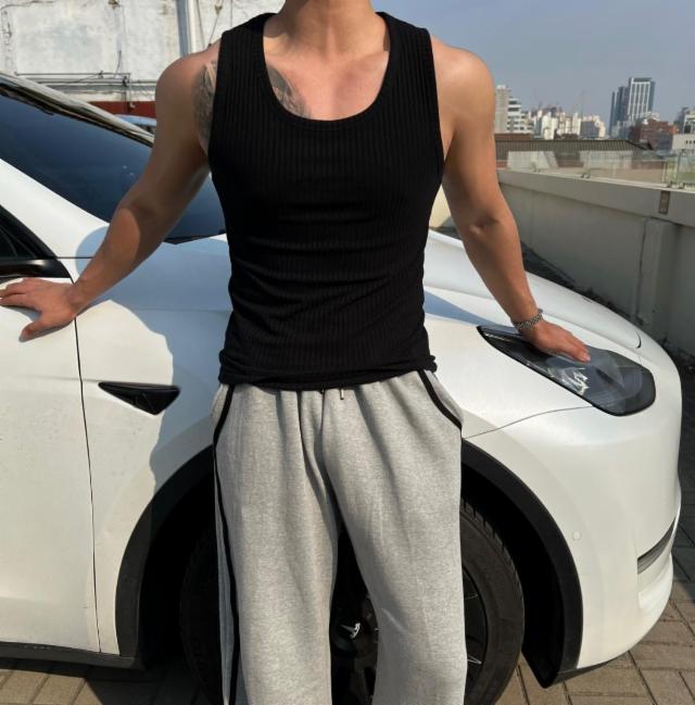 [1+1할인][자체제작][당일출고] 원스톤 시그니처 골지 나시 2color 민소매 여름 신상 남자 머슬핏 스판