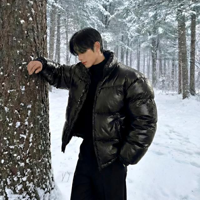 [주문 시 당일발송!/쿠폰 지급!] 6만장 돌파 프리미엄 헤비 푸퍼 웰론 오버핏 숏 패딩 / 남녀공용 6 Colors / [글로시 검정 / 검정 당일 발송!]