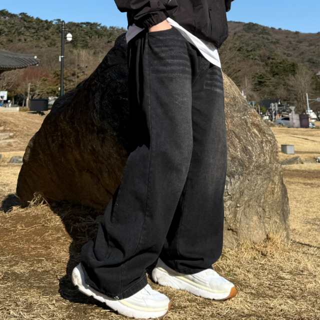 올밴딩 벌룬 사이드 절개 빈티지 워싱 밑단 스냅 옆핀턱 데님 와이드 팬츠