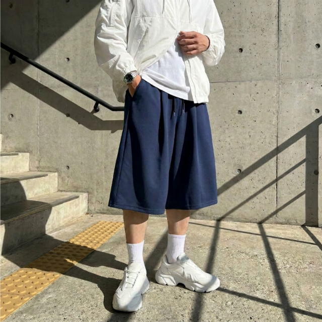 [1+1할인] 사이드턱 버뮤다 팬츠 밴딩 트레이닝 스트릿