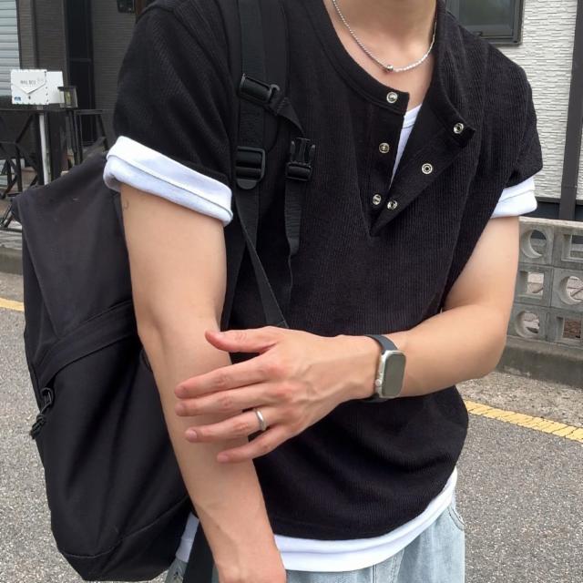 [당일출고/1+1할인] 레이어드 크롭 헨리넥 버튼 반팔 니트 셔츠 티셔츠