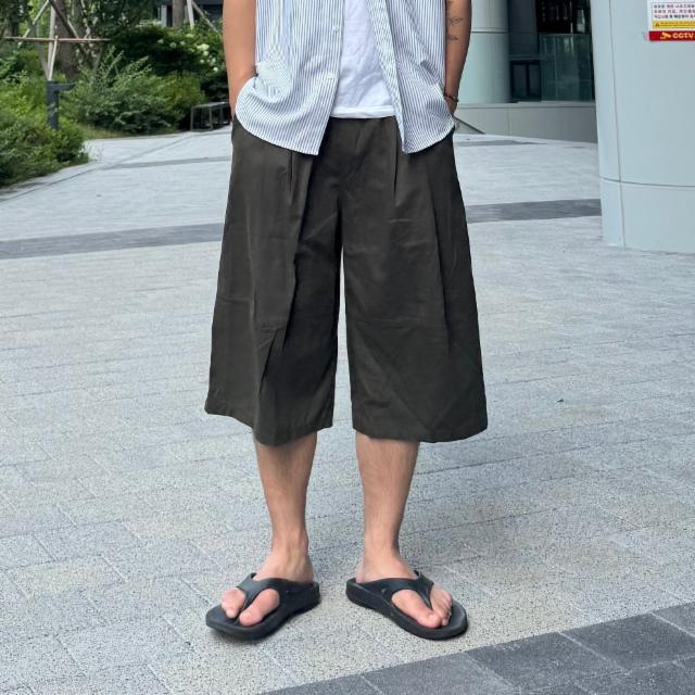 핀턱 버뮤다 와이드 벌룬핏 코튼 팬츠 반바지 7부