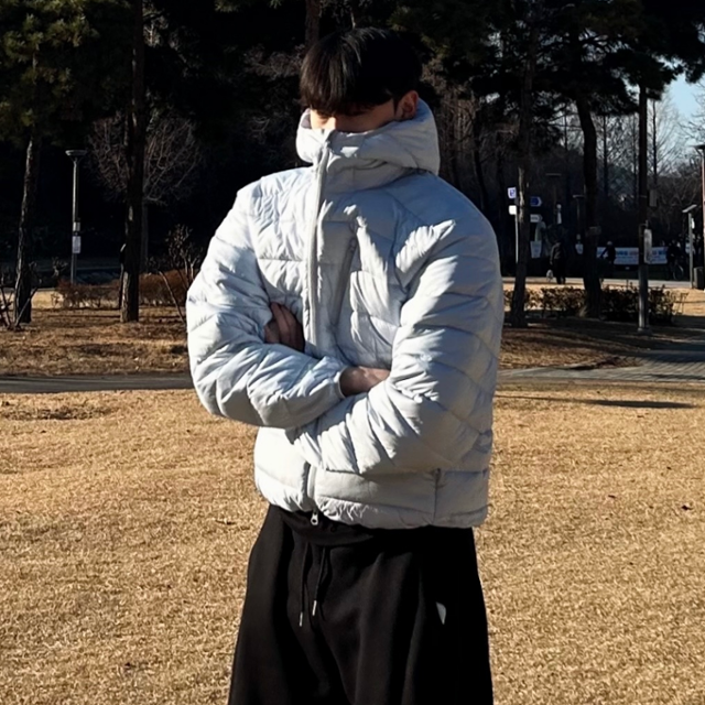 [고퀄리티] 오버핏 후드 경량패딩 세미 크롭 아우터 점퍼 (3color)