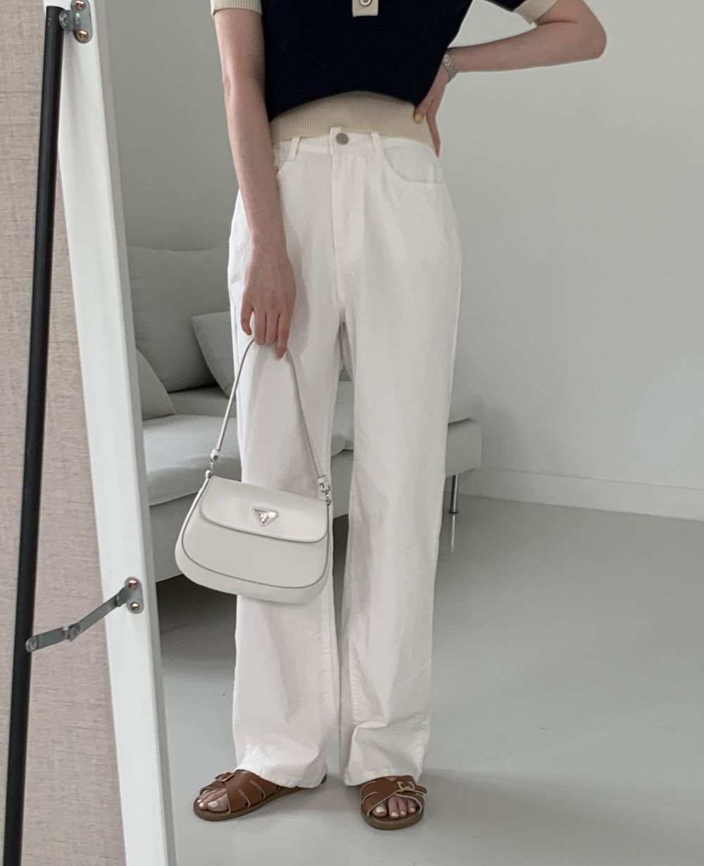 Image: https://image.brandi.co.kr/cproductdetail/2021/04/29/c24503a0a9329353b4b4396c61ba3d76.jpg