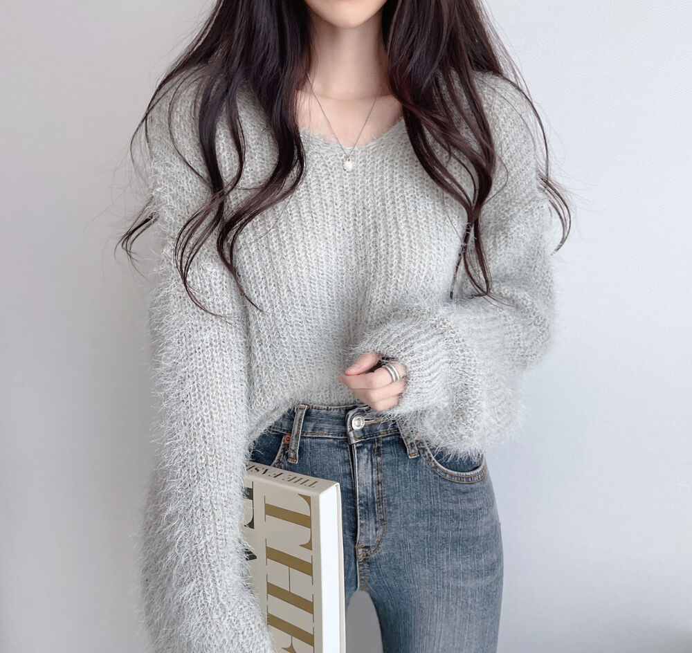 Vネックバルーンクロップドニット | ファッション通販サイト NUGU