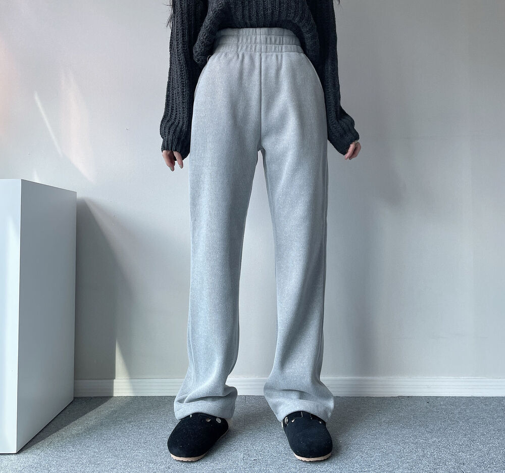 Image: https://image.brandi.co.kr/cproductdetail/2022/11/01/d7875b961e62c74476c70c1774835707.JPG