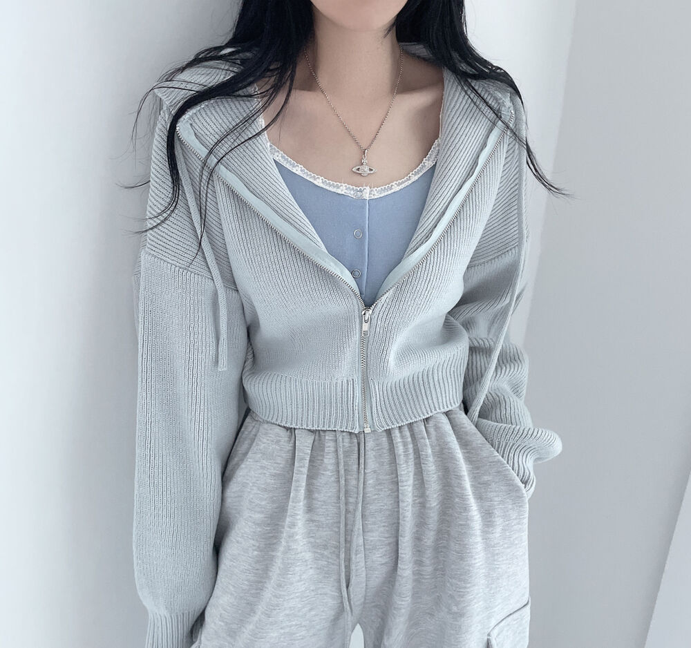 クロップドフードニットパーカー | ファッション通販サイト NUGU