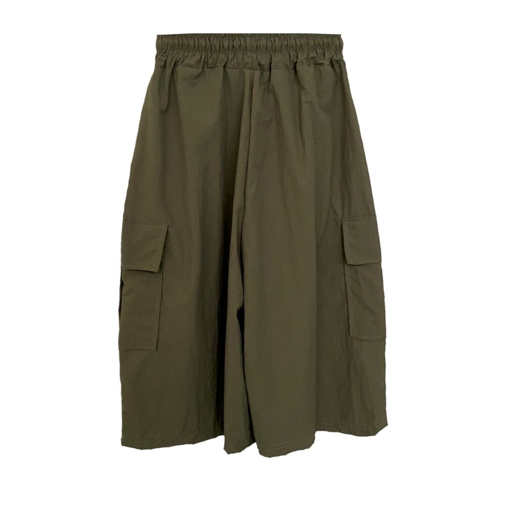 ウエストゴムカーゴナイロンワイドショットパンツ/ハーフパンツ