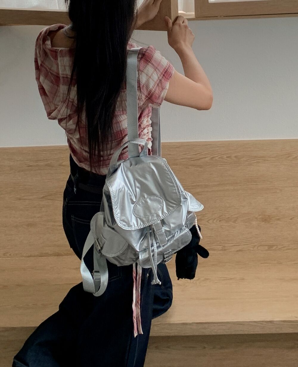 る*う様 NKNITT シルバー パーティーバッグ る*う様 NKNITT シルバー パーティーバッグ パーティーバッグ