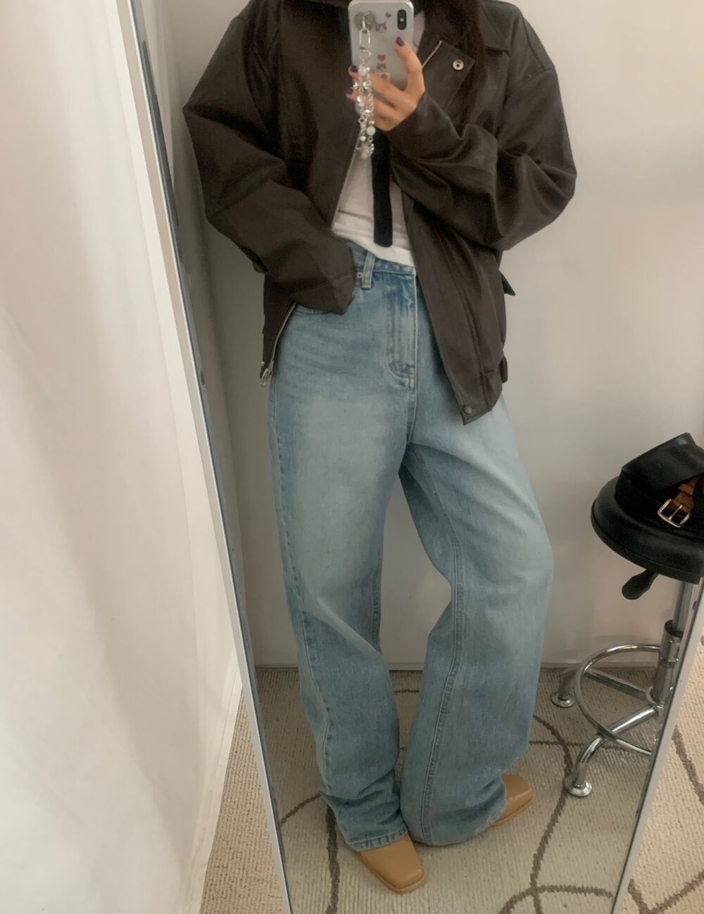 Image: https://image.brandi.co.kr/cproductdetail/2024/10/23/fcb7a861ce1f1d3233c79128000c4755.jpg